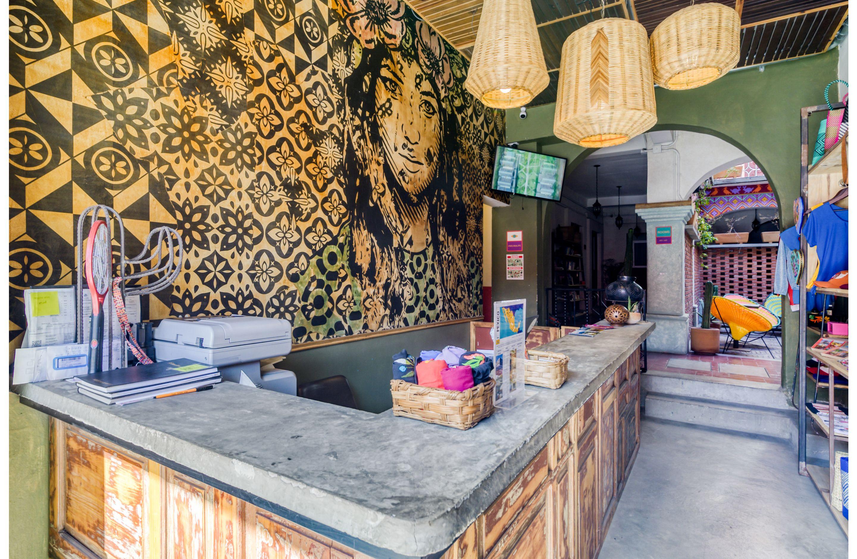 Отель Selina Oaxaca Экстерьер фото