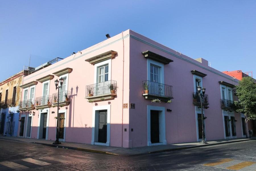 Отель Selina Oaxaca Экстерьер фото